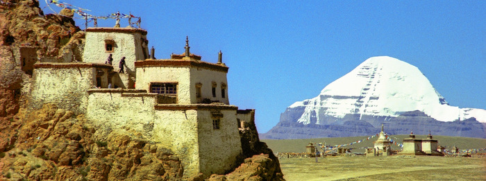 Монастырь Чиу и гора Кайлаш