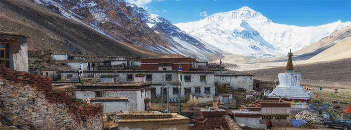 Эверест и монастырь Ронгбук