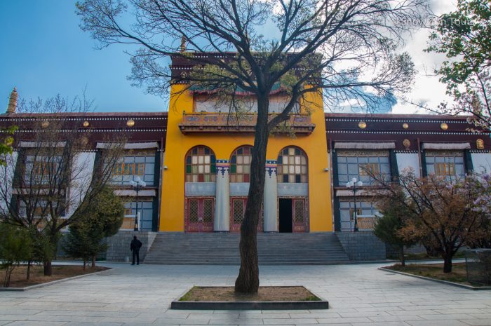 Дворец Панчен ламы, Шигадзе, Тибет, туры в Тибет