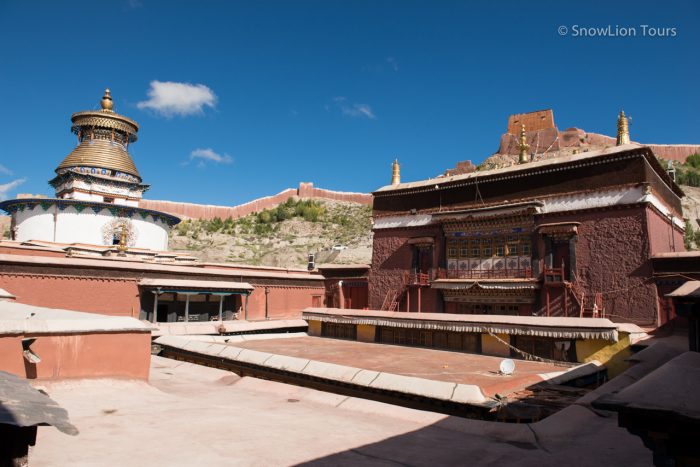 Монастырь Пелкор Чоде, Гьянце, У-Цанг, туры в Лхасу, в Тибет дешево