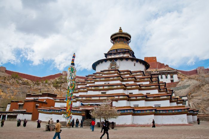 ступа Кумбум в монастыре Пелкор Чоде, Гьянце, ТАР, туры в Тибет, кора вокруг Кайласа