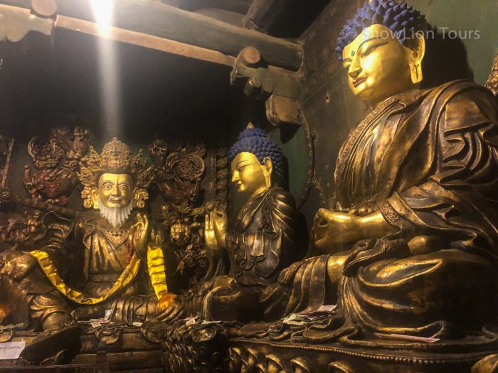 Монастырь Шалу, статуя будды, тибетский буддизм, школа Сакья, Тибет