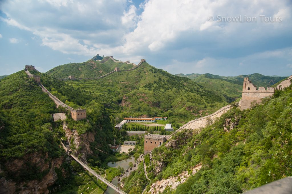 Великая стена между Цзиньшаньлином и Сыматаем
