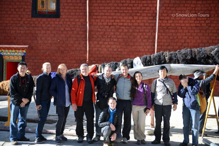 Наша группа в Цурпху, монастырь Цурпху, Лхаса, поездка в Лхасу, на Тибет
