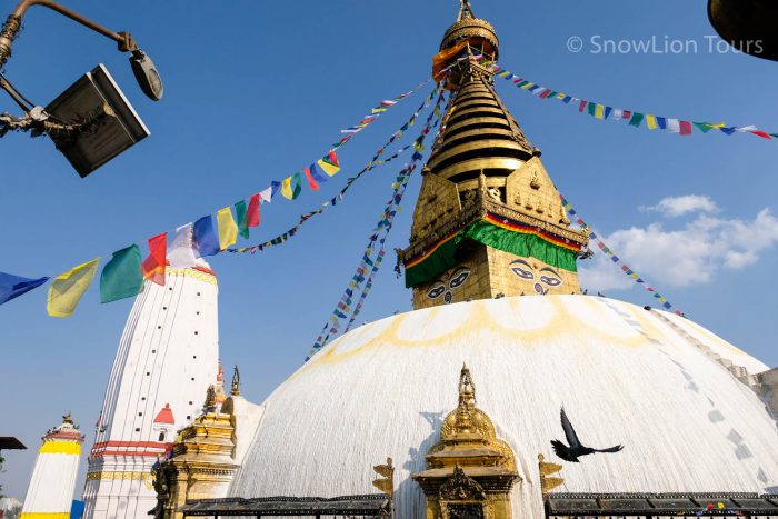 Сваябунатх, ступа Сваямбу, Катманду, Непал, тур в Катманду, Тибет