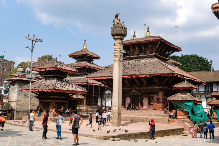 Колонна Короля Пратап Маллы, Площадь Дурбар в Катманду, Катманду, Непал, туры в Непал, тур в Тибет
