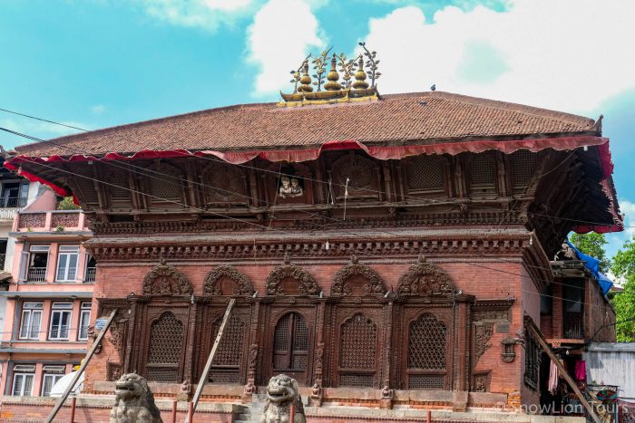 Храм Шивы и Парвати, площадь Дурбар в Катманду, Катманду, Непал